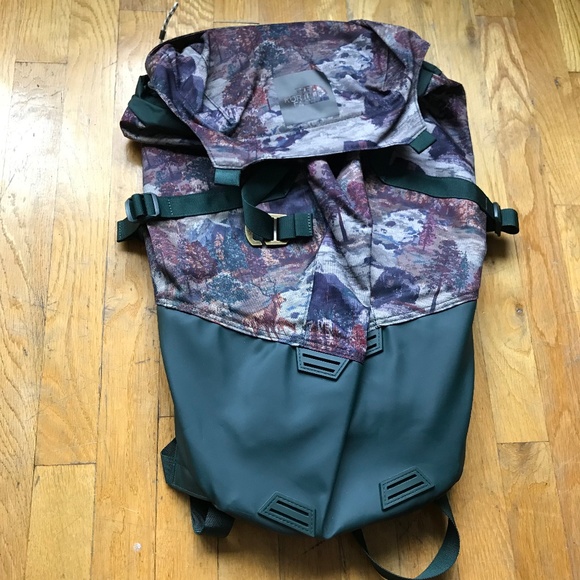 the north face homestead roadtripper 30l backpack